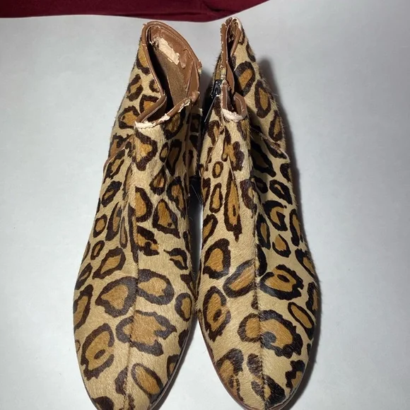 Sam Edelman Leopard Bootiie - Picture 1 of 4